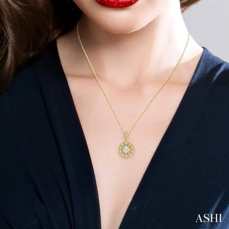 1/8 Ctw Lattice Medallion Round Cut Diamond Pendant With Chain in 10K Yellow Gold