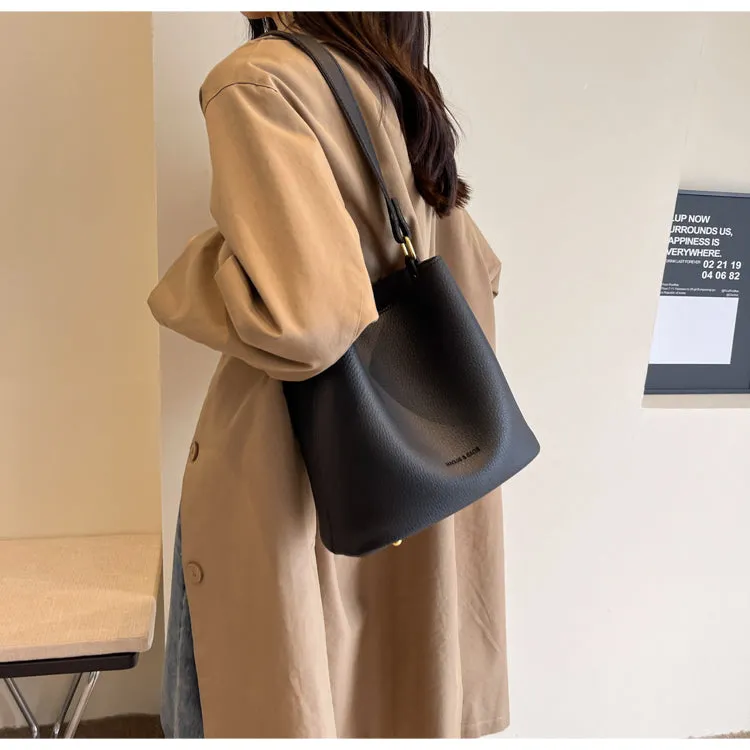 Bag Women's Large Capacity Autumn All-Match Super Hot Crossbody Bag