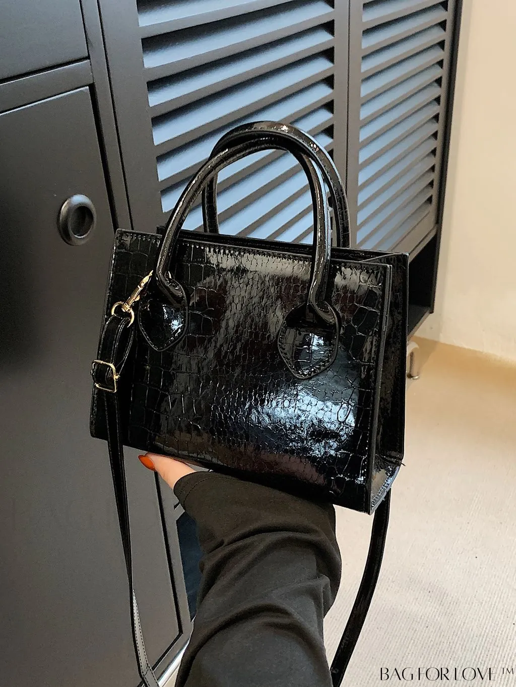 BagForLove - Modern Crocodile-Print PU Square Bag: Latest Addition to Summer Collection