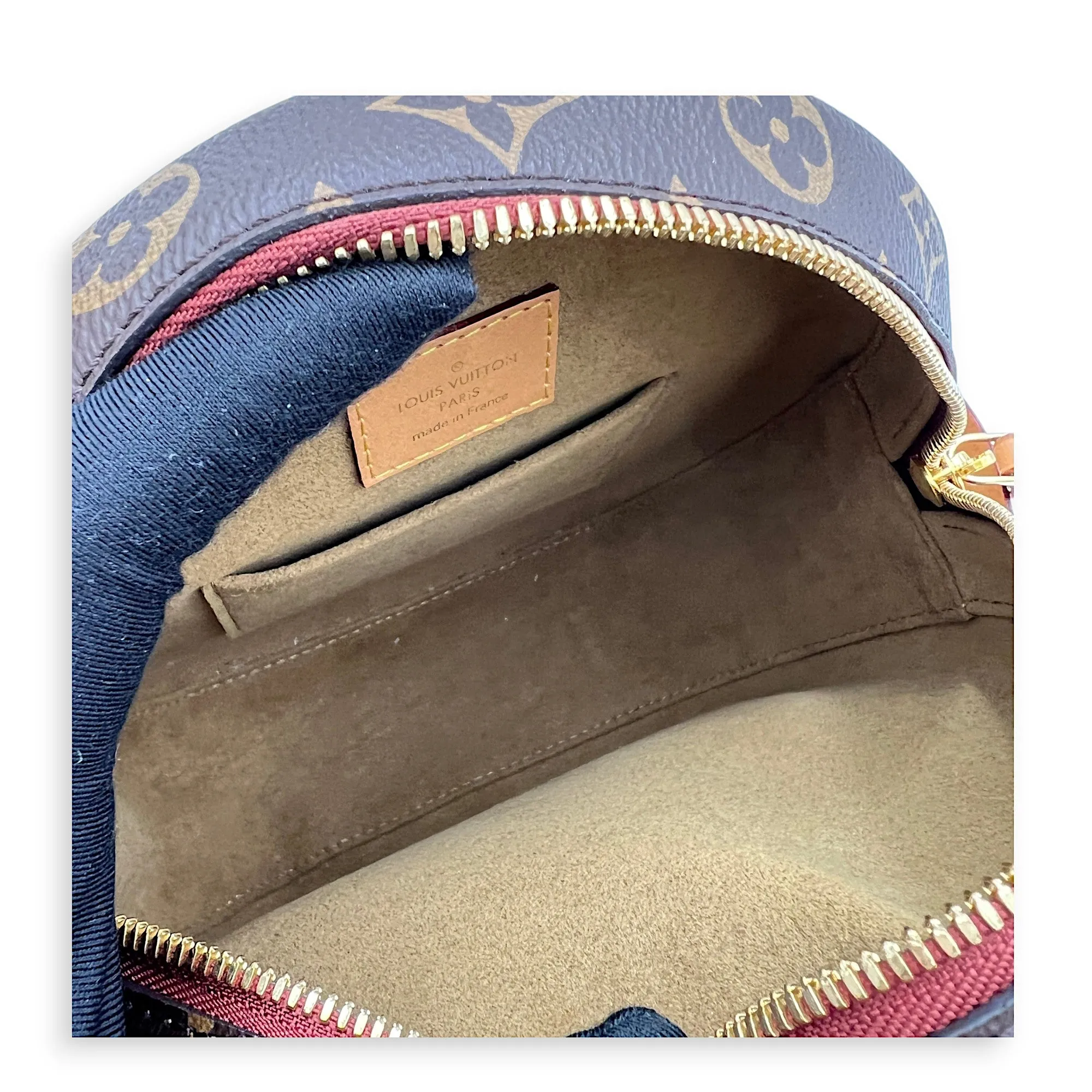 Boite a Chapeau Crossbody Bag MM Brown in Monogram Coated Canvas , Gold Hardware