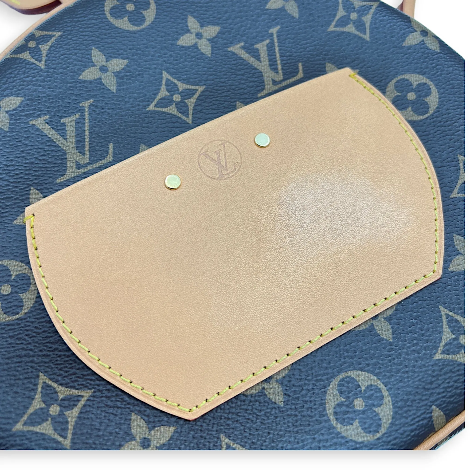 Boite a Chapeau Crossbody Bag MM Brown in Monogram Coated Canvas , Gold Hardware