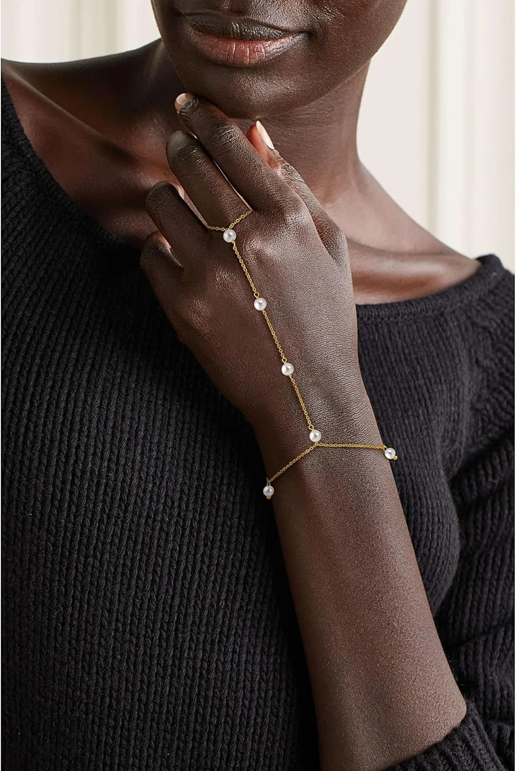 CHESKY Gold Hand Chain Bracelet for Women Trendy, Dainty 14k Gold Plated Ring Bracelets Hand Chain Hypoallergenic Finger Nail Bracelet Simple Gold Hand Jewelry for Women