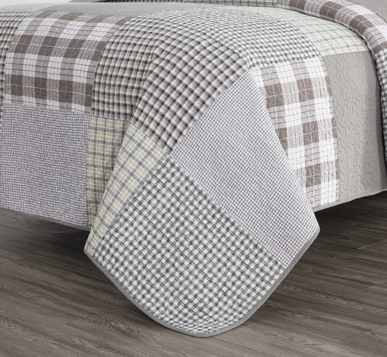 Chezmoi Collection Adrian 3-Piece Plaid Windowpane Checkered Patchwork Quilt Set - Soft Lightweight 100% Washed Cotton Bedspread for All Season, King Size