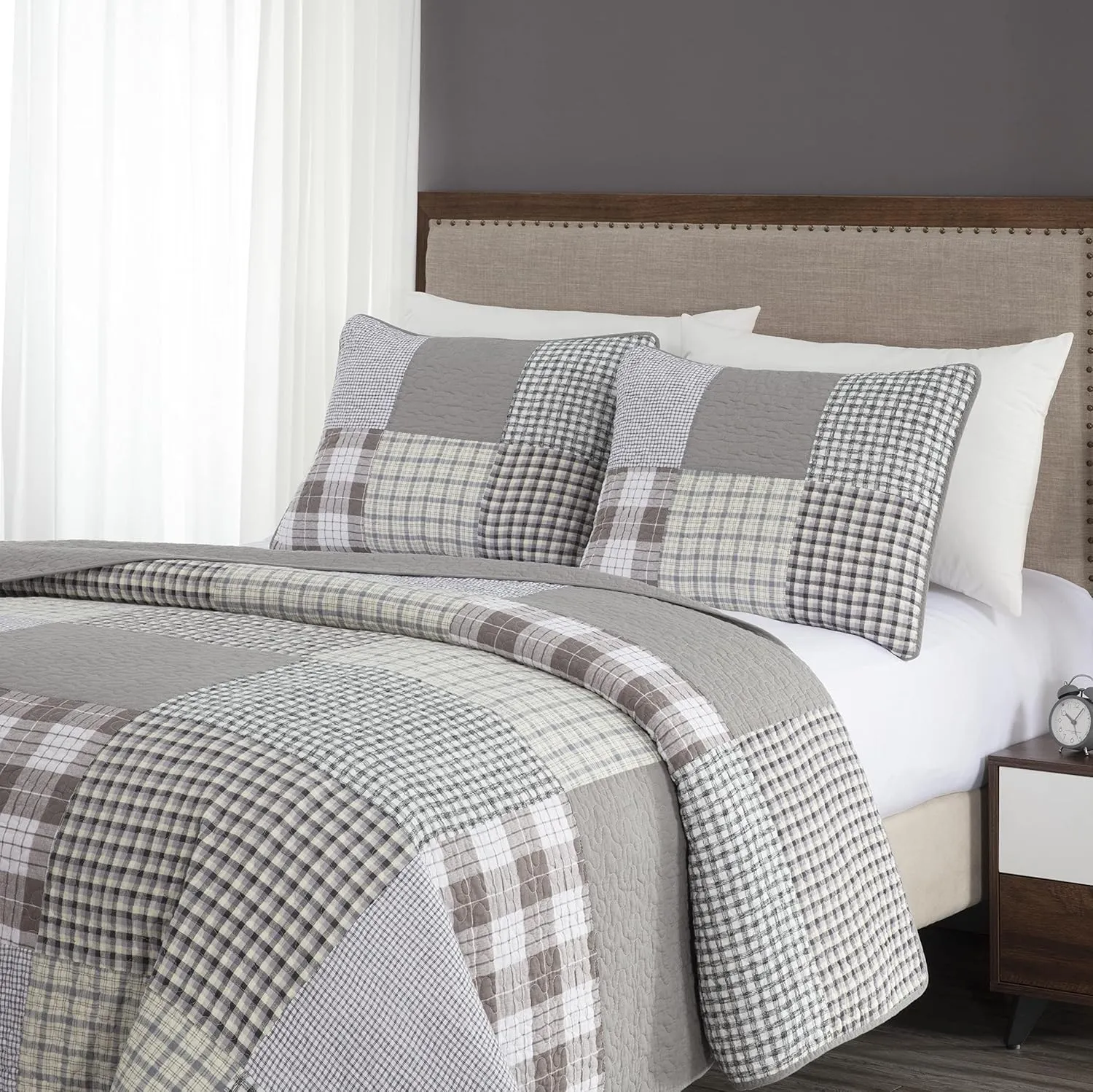Chezmoi Collection Adrian 3-Piece Plaid Windowpane Checkered Patchwork Quilt Set - Soft Lightweight 100% Washed Cotton Bedspread for All Season, King Size