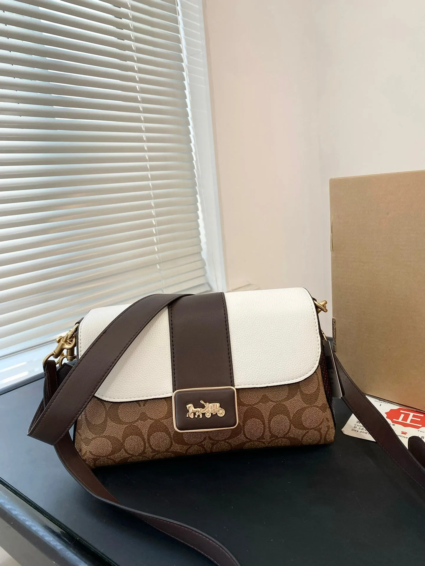 Coach Grace series cowhide spliced shoulder bag shoulder bag underarm bag