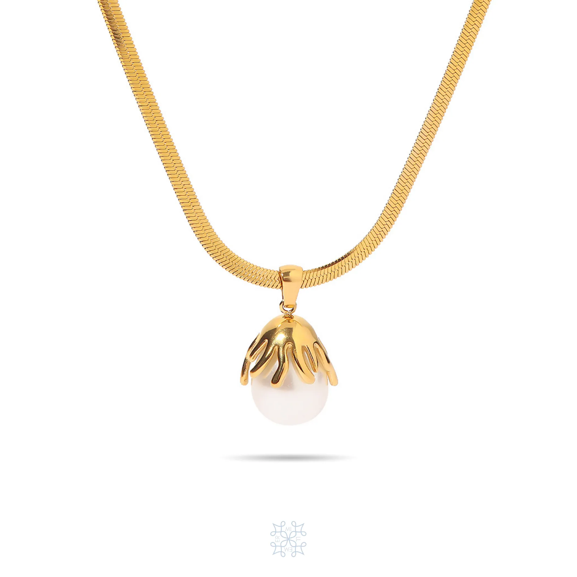 CORAL Pearl Pendant Gold Necklace
