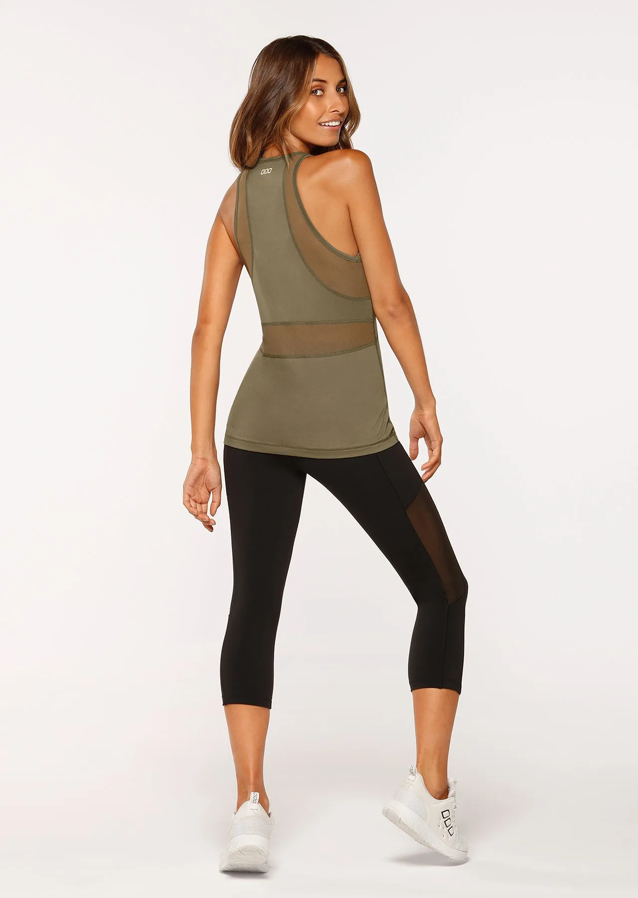 Crescent Active Mesh Tank