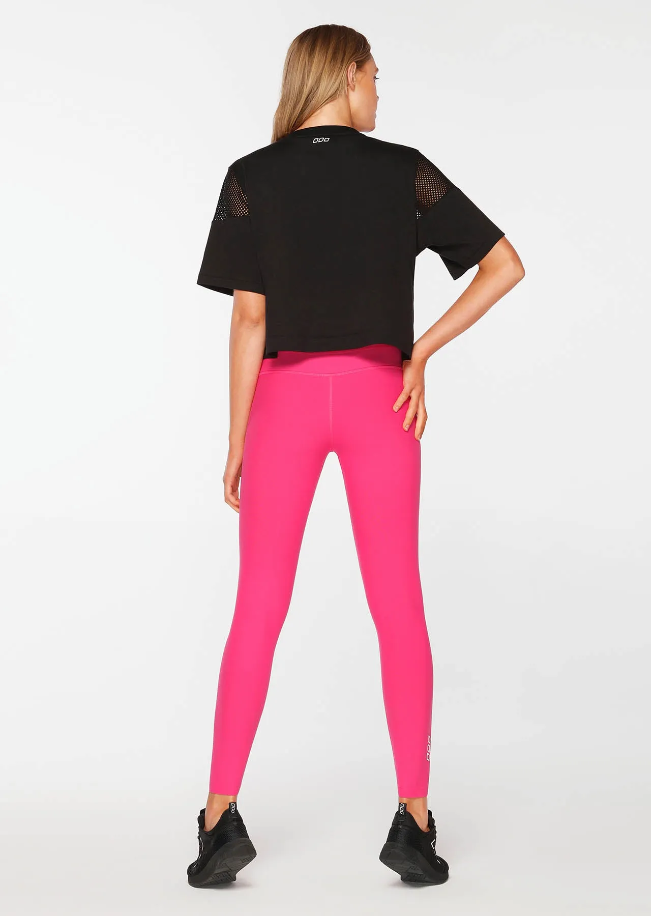 Cropped Street Tee