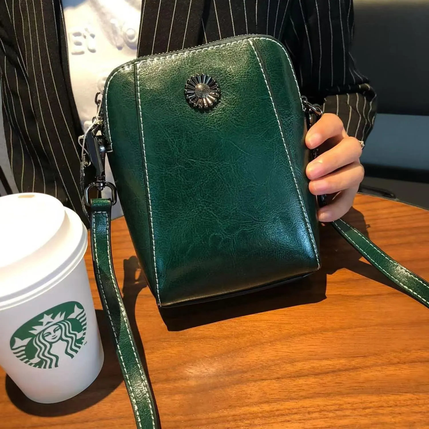 Designer Leather Small Crossbody Bags Purses for Women Cell Phone Bag Soft Women's Shoulder Handbags Gifts for Women