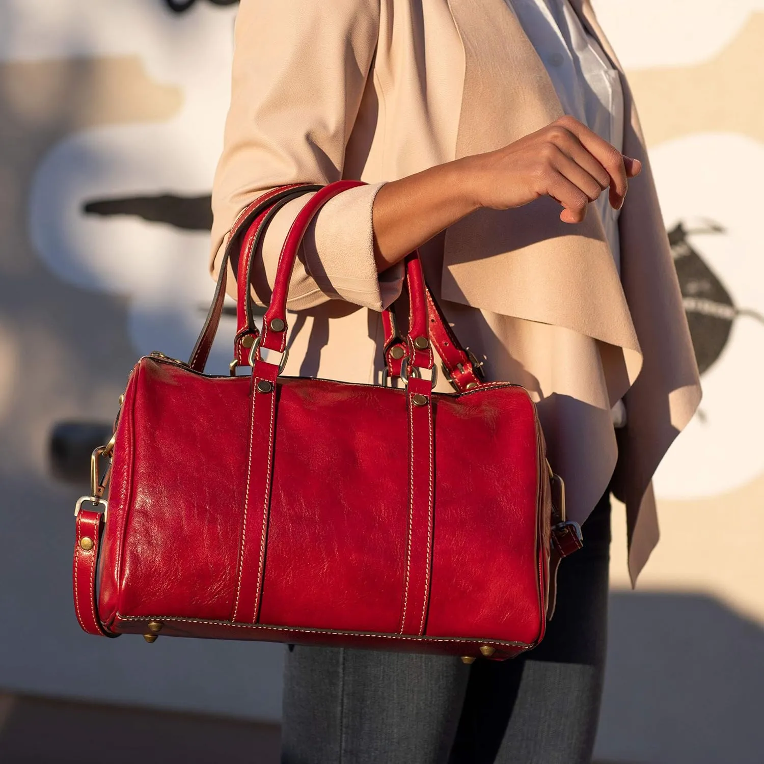 Floto Boston Bag Leather Women's Handbag w/Crossbody Strap
