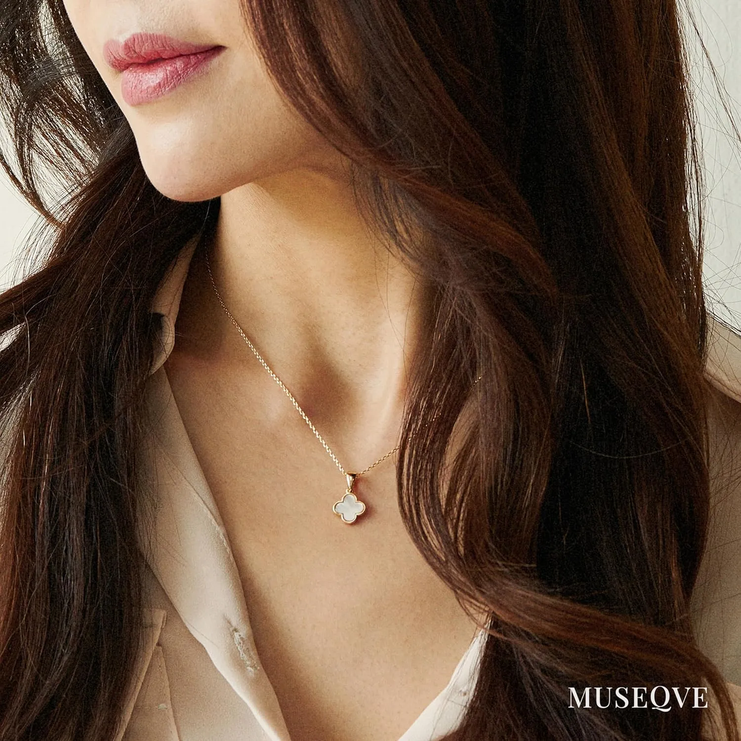 Four Leaf Clover Necklace for Women Dainty Mother of Pearl White Black Onyx Pink Blue Mint Green Crystal Lucky Clover Pendant 14K Gold Plated Jewelry Gifts [CVRN]