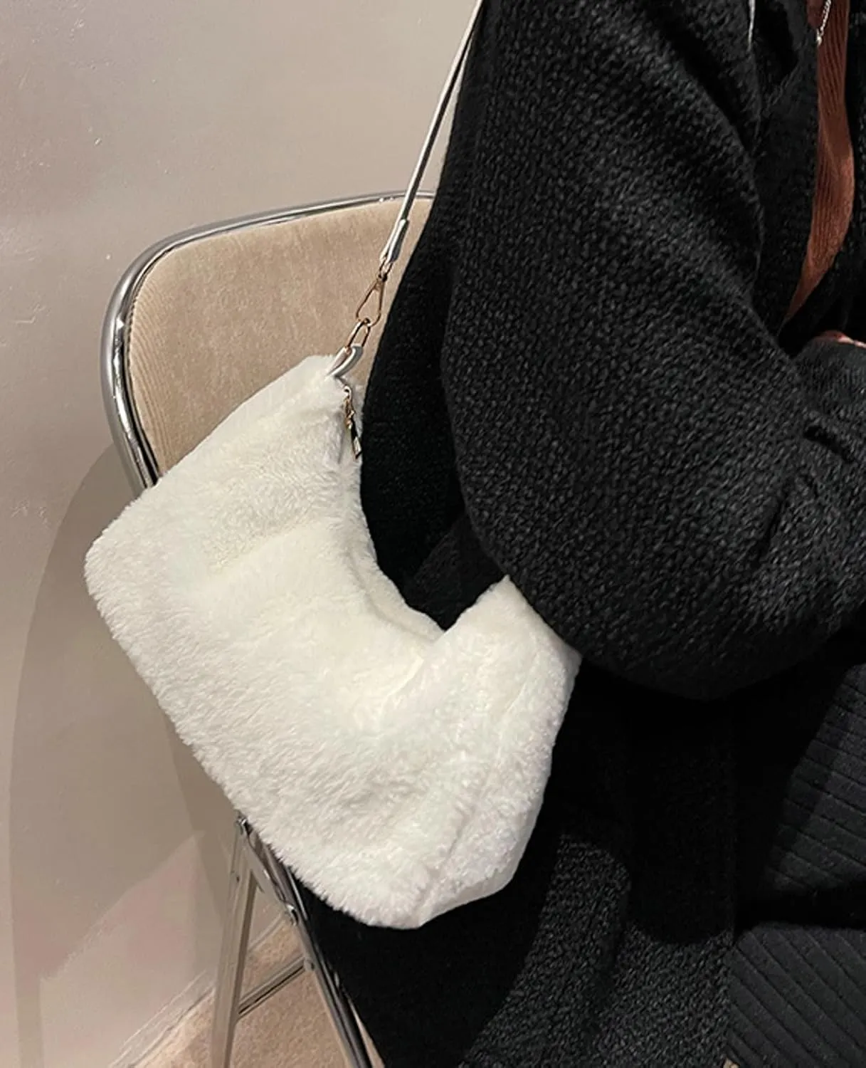 Fuzzy Plush Handbag Women 2024 Fall Winter Fashion Stylish Shoulder Bag PU Strap Smooth Zip Cozy Fur