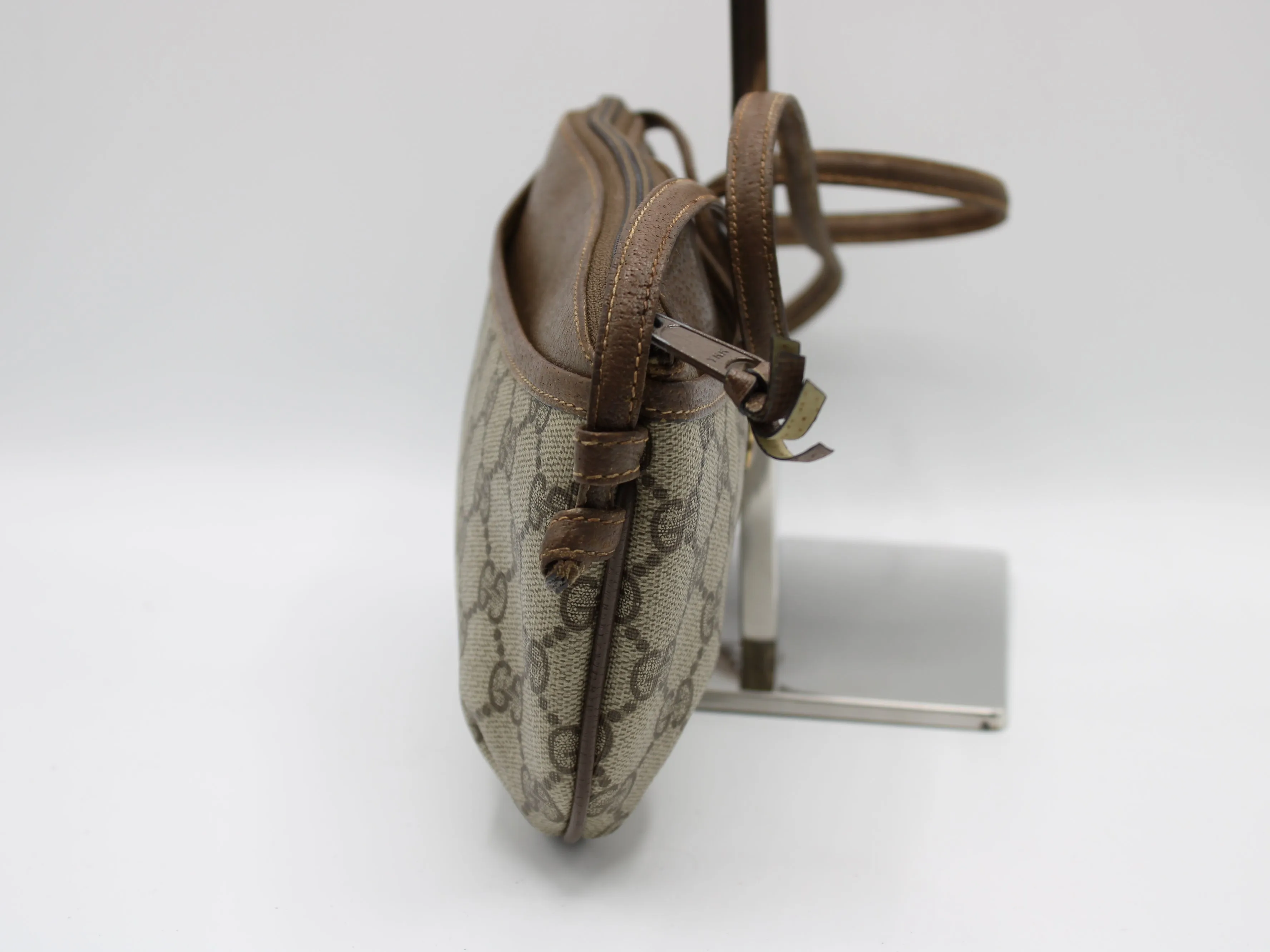 Gucci Bag GG Supreme Monogram Canvas Crossbody Brown Vintage