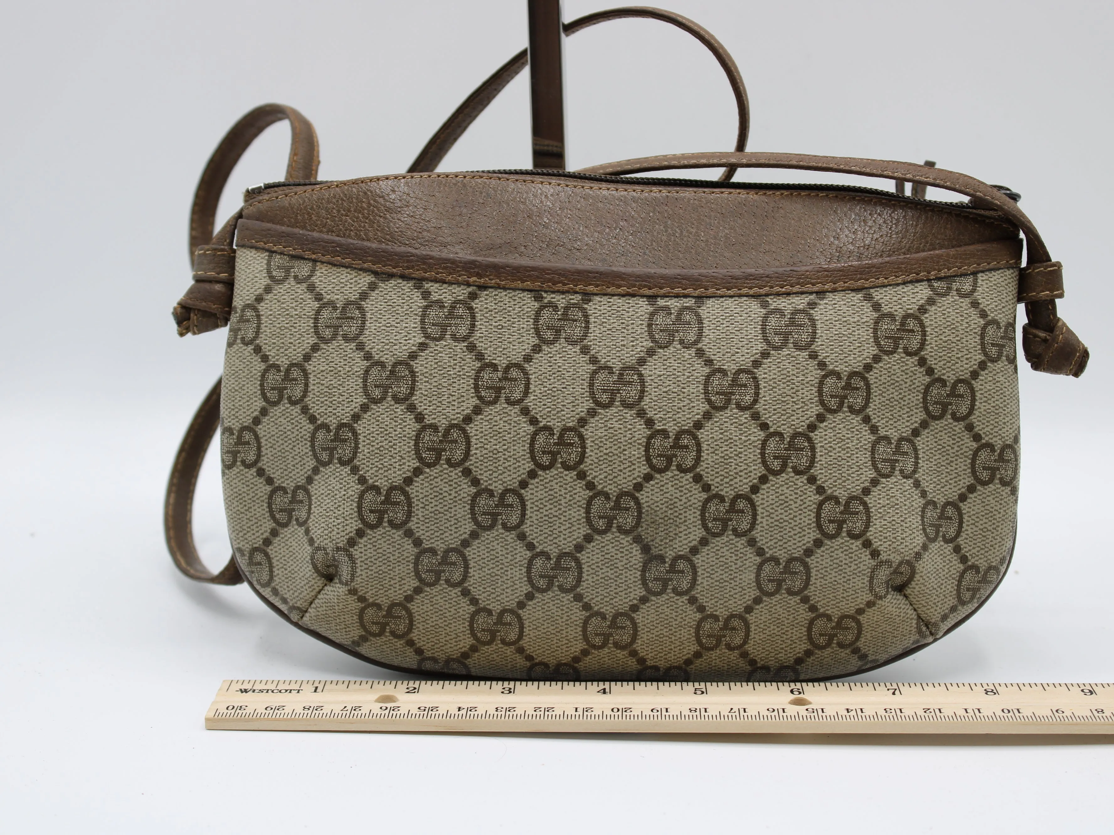 Gucci Bag GG Supreme Monogram Canvas Crossbody Brown Vintage