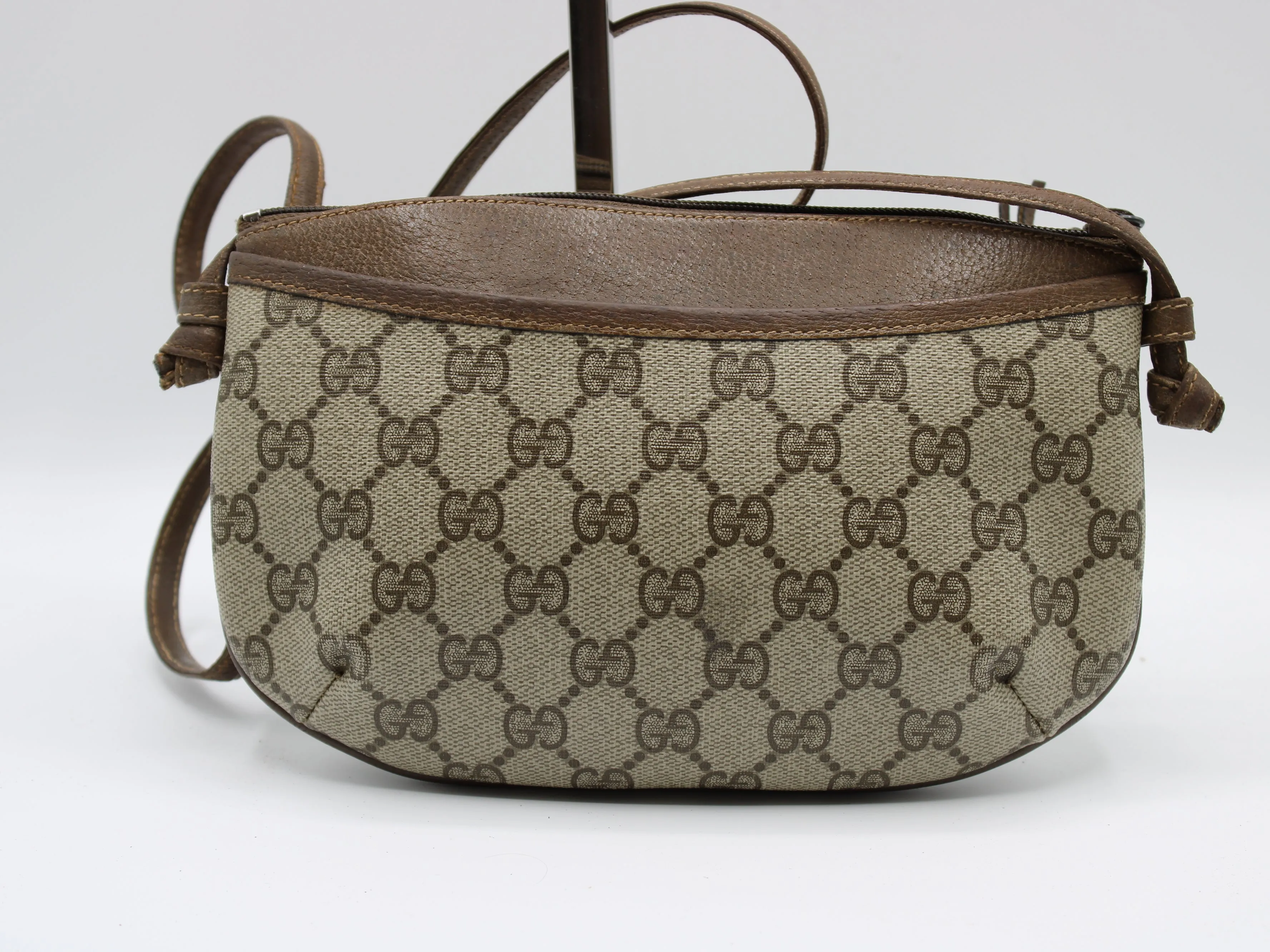 Gucci Bag GG Supreme Monogram Canvas Crossbody Brown Vintage