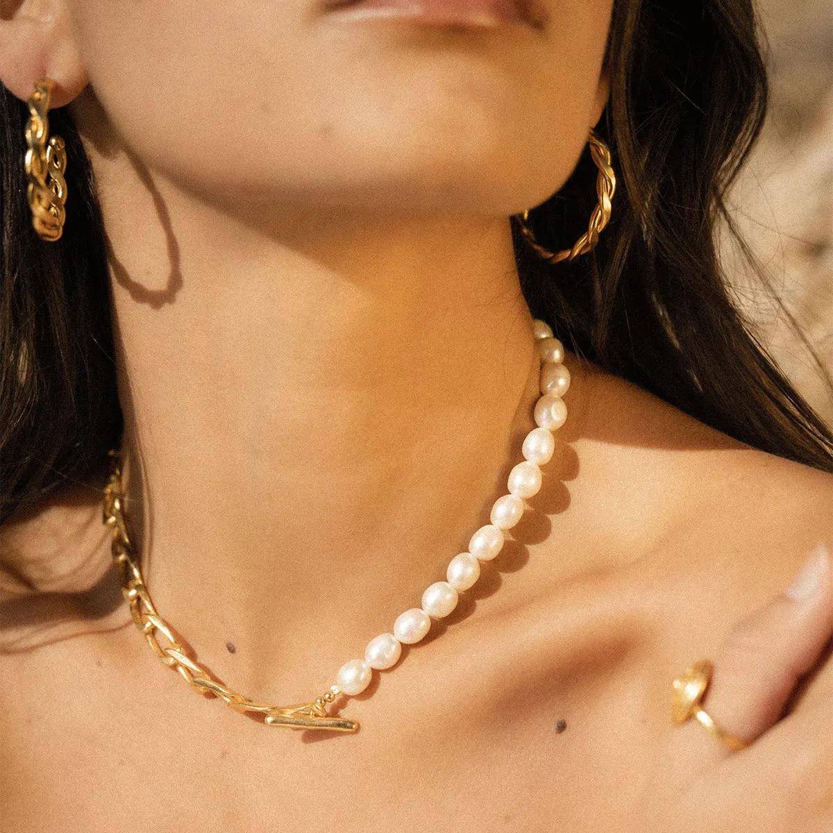 Harper Chain Pearl Necklace