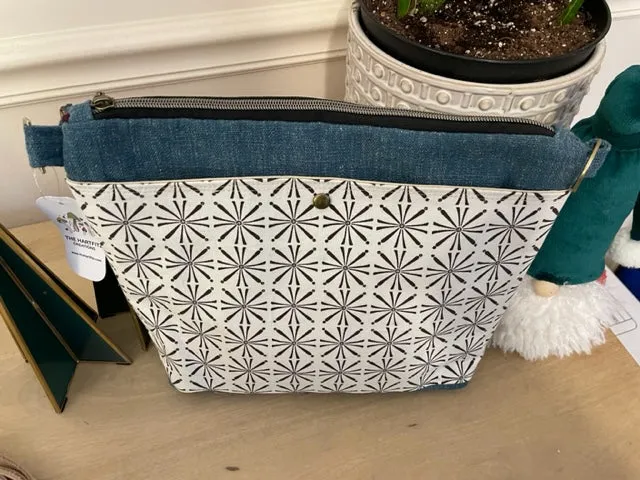 Hillside Crossbody