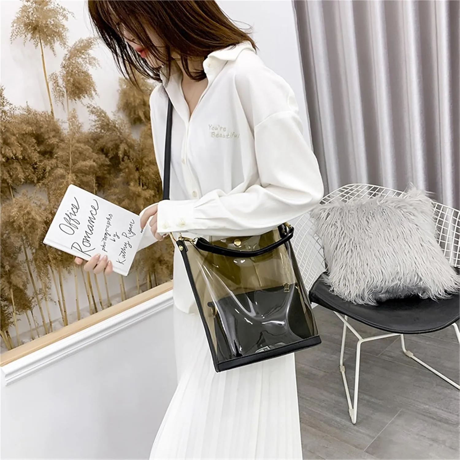 Jelly Bags Jelly Purses Clear PVC Transparent Tote Bag for Women 2 in 1Beach Large Shoulder Handbags Crossbody Bag(Black)