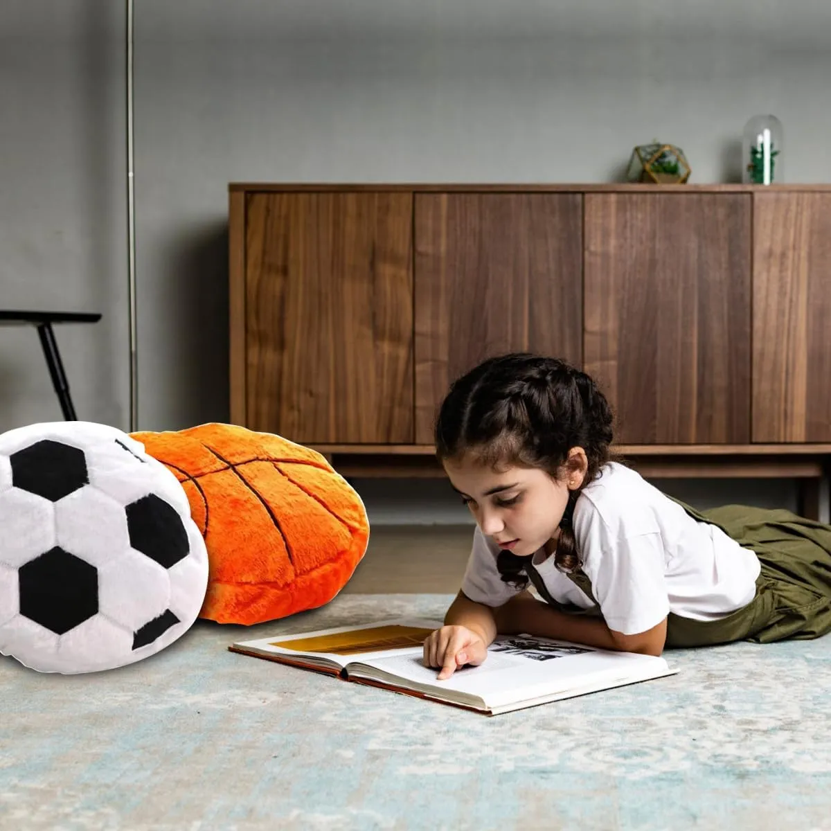 JPORSHU 2Pcs Basketball Sports Fluffy Soft Throw Pillow Toy, Basketball Plush Sport Theme Cushion, Sphere Toys Gift for Kids Boy Girls Children Room Decoration