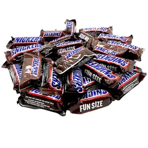 Klub Bulk Fun Size Snickers - 1.5 lbs of Individually Wrapped Chocolate Candy filled with Caramel and Peanuts, Perfect for Bulk Candy Needs-(24 oz)