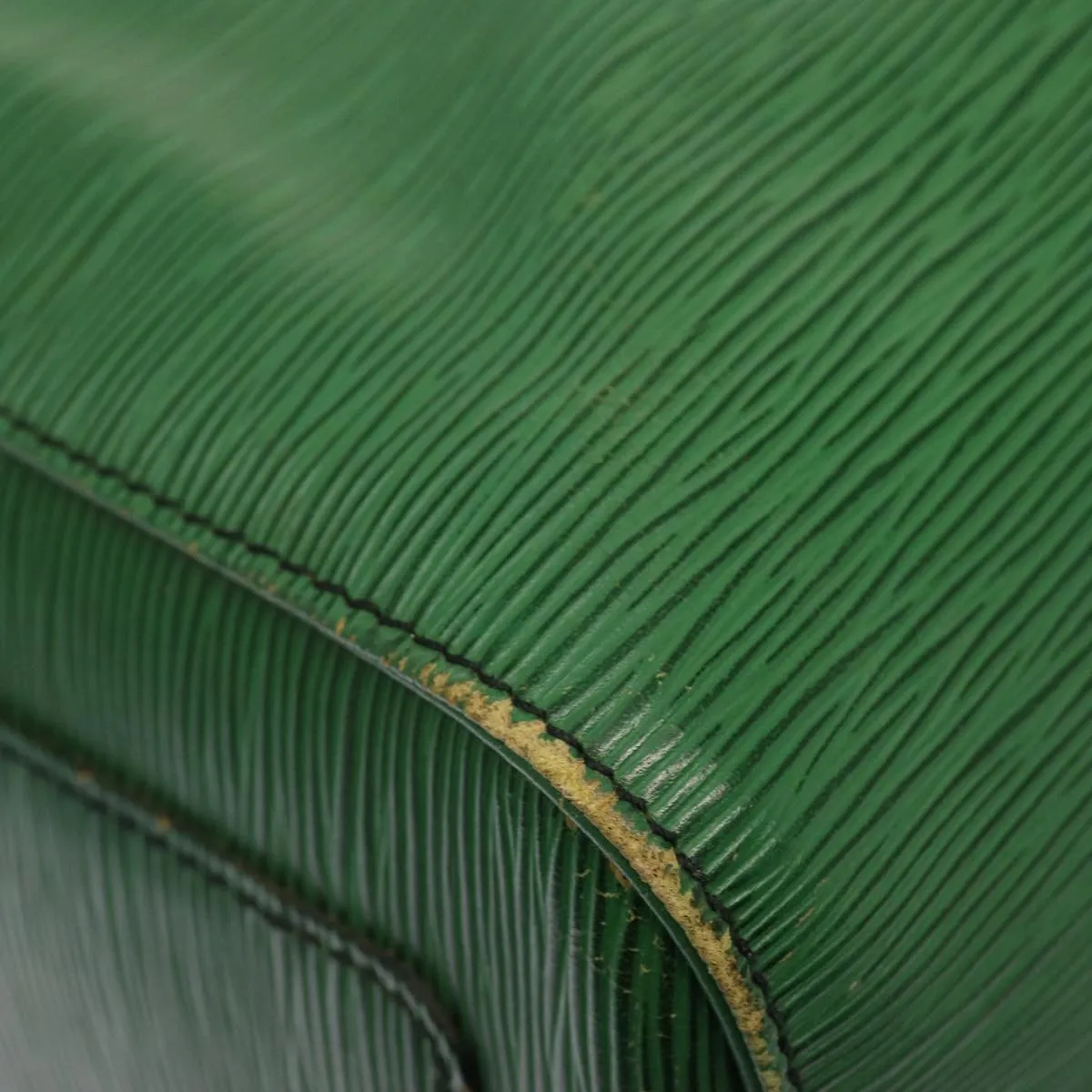 LOUIS VUITTON Epi Keepall 60 Boston Bag Green M42944 LV 77124