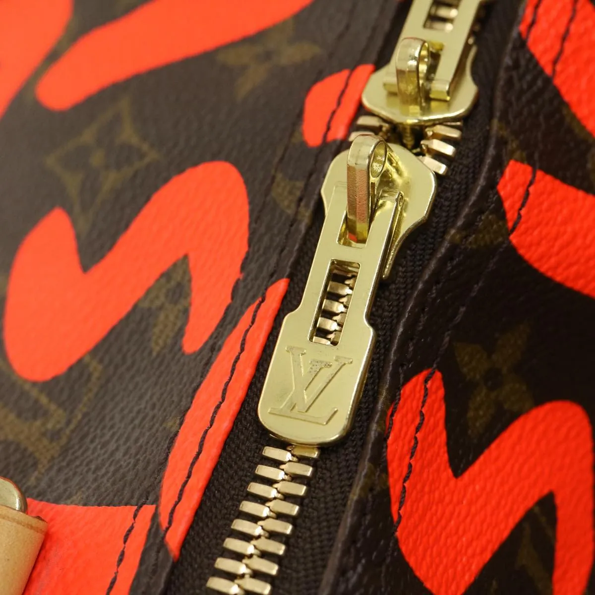LOUIS VUITTON Monogram Graffiti Keepall 50 Boston Bag Orange M93699 29908S