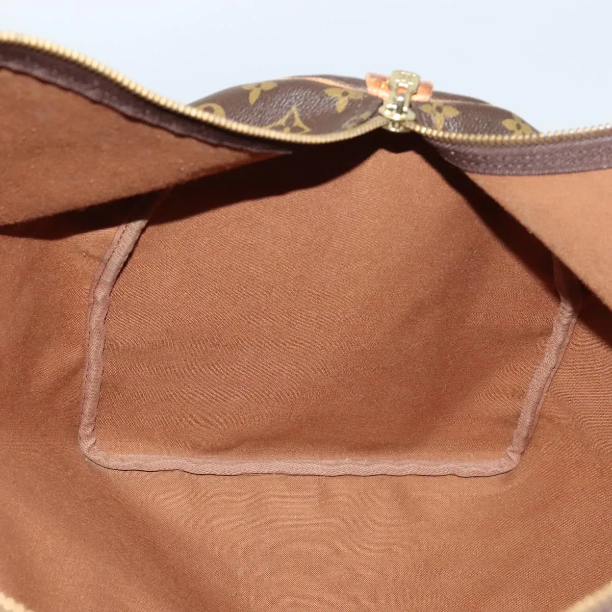 LOUIS VUITTON Monogram Keepall 60 Boston Bag M41422 LV 109836