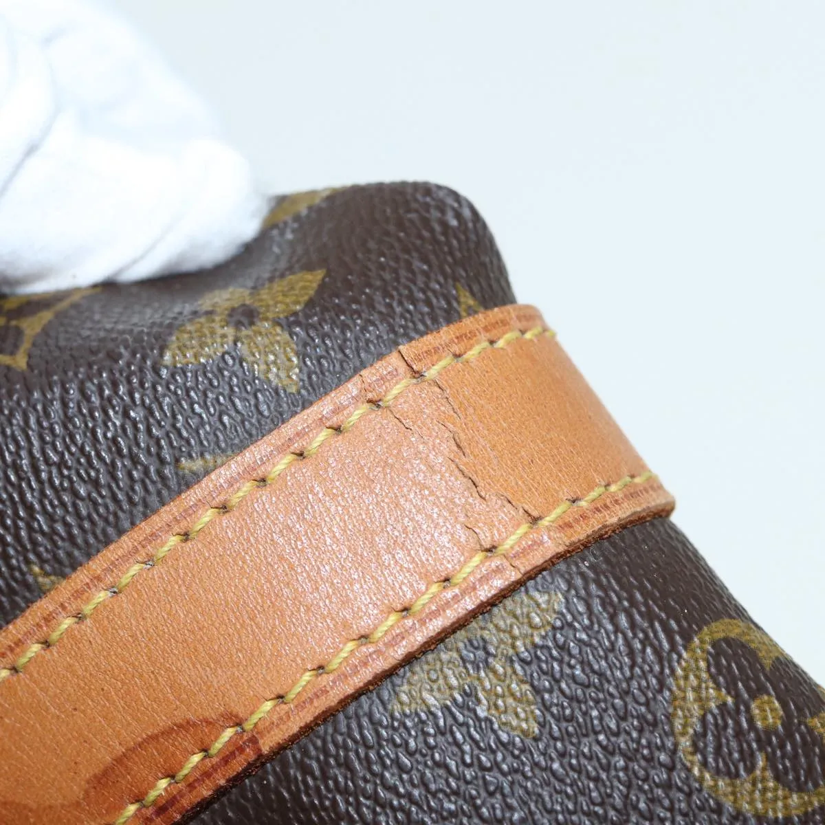 LOUIS VUITTON Monogram Keepall 60 Boston Bag M41422 LV yb645