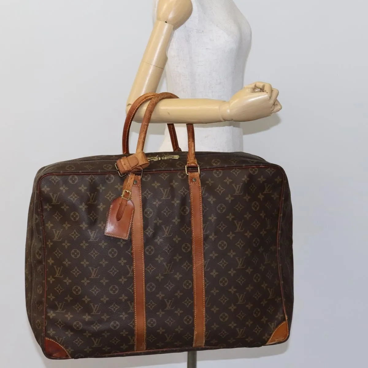 LOUIS VUITTON Monogram Sirius 55 Boston Bag M41404 LV Auth KD159
