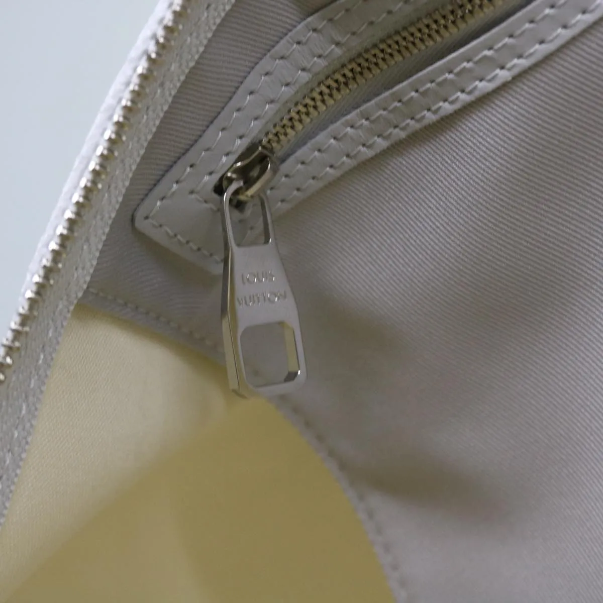 LOUIS VUITTON Monogram White Keepall Bandouliere 50 Bag M44643 LV 55862S