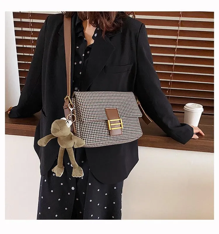 LW - 2021  Women LattiLW Shoulder Crossbody Bag
