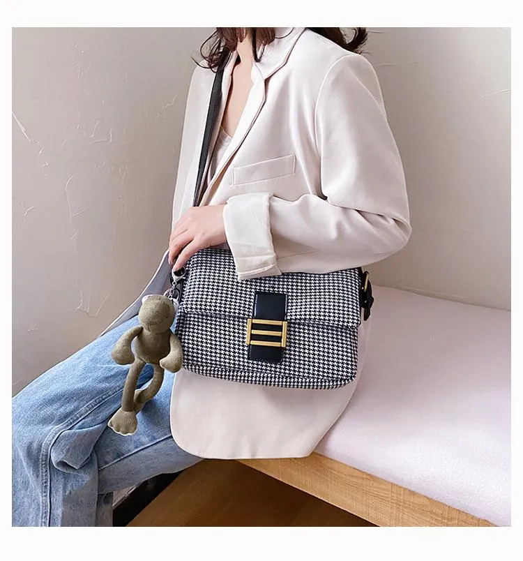 LW - 2021  Women LattiLW Shoulder Crossbody Bag