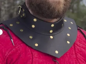 medieval leather Brigantine Gorget delivers GREAT Rapier armor for cut & thrust medieval leather