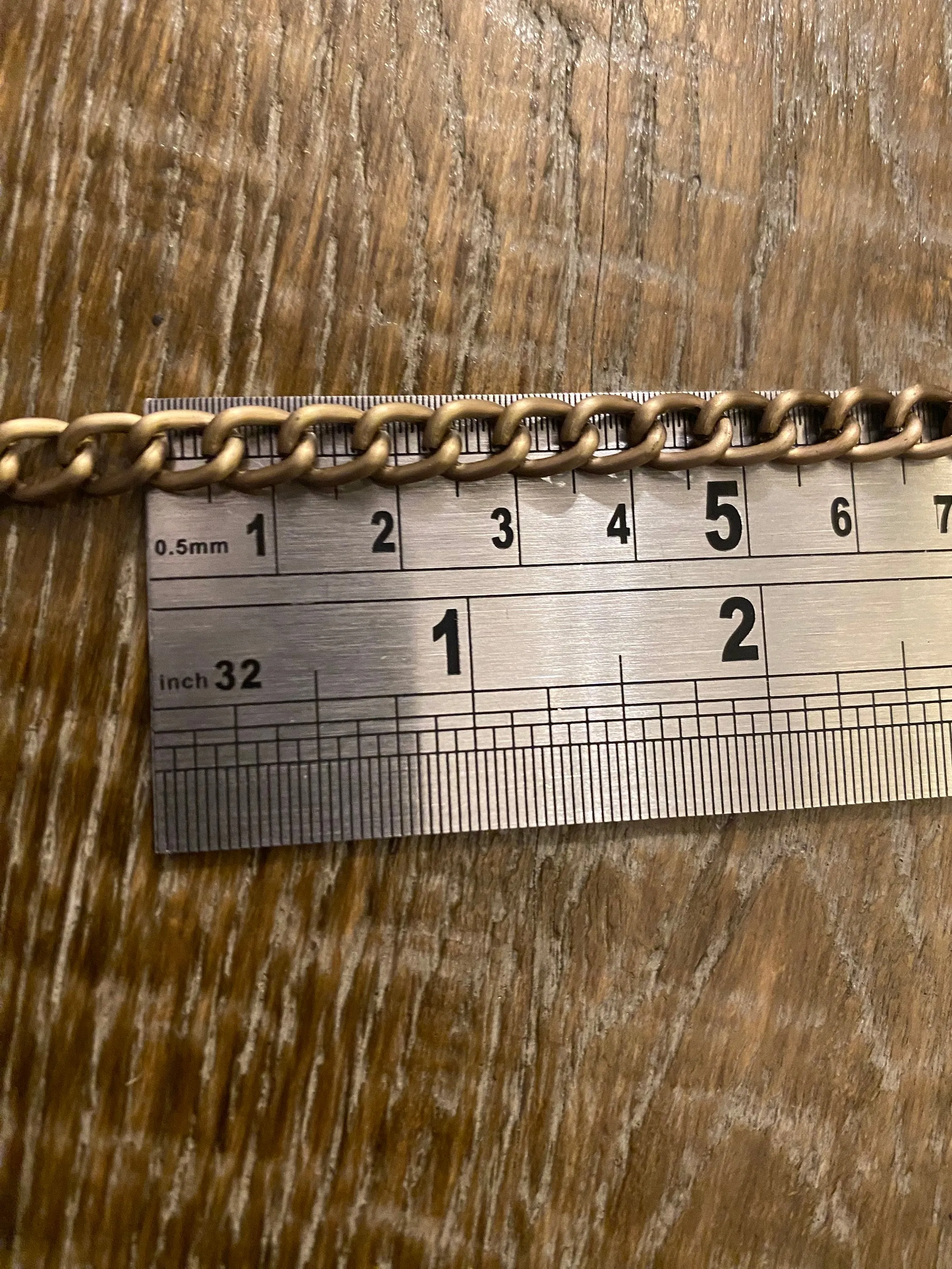 Metal Chain, Light Weight Chain, Aluminium Chain, Gold, Silver, Strong chain, Straps, Crafts, Furnishing, Bags, Tie ups, Belts