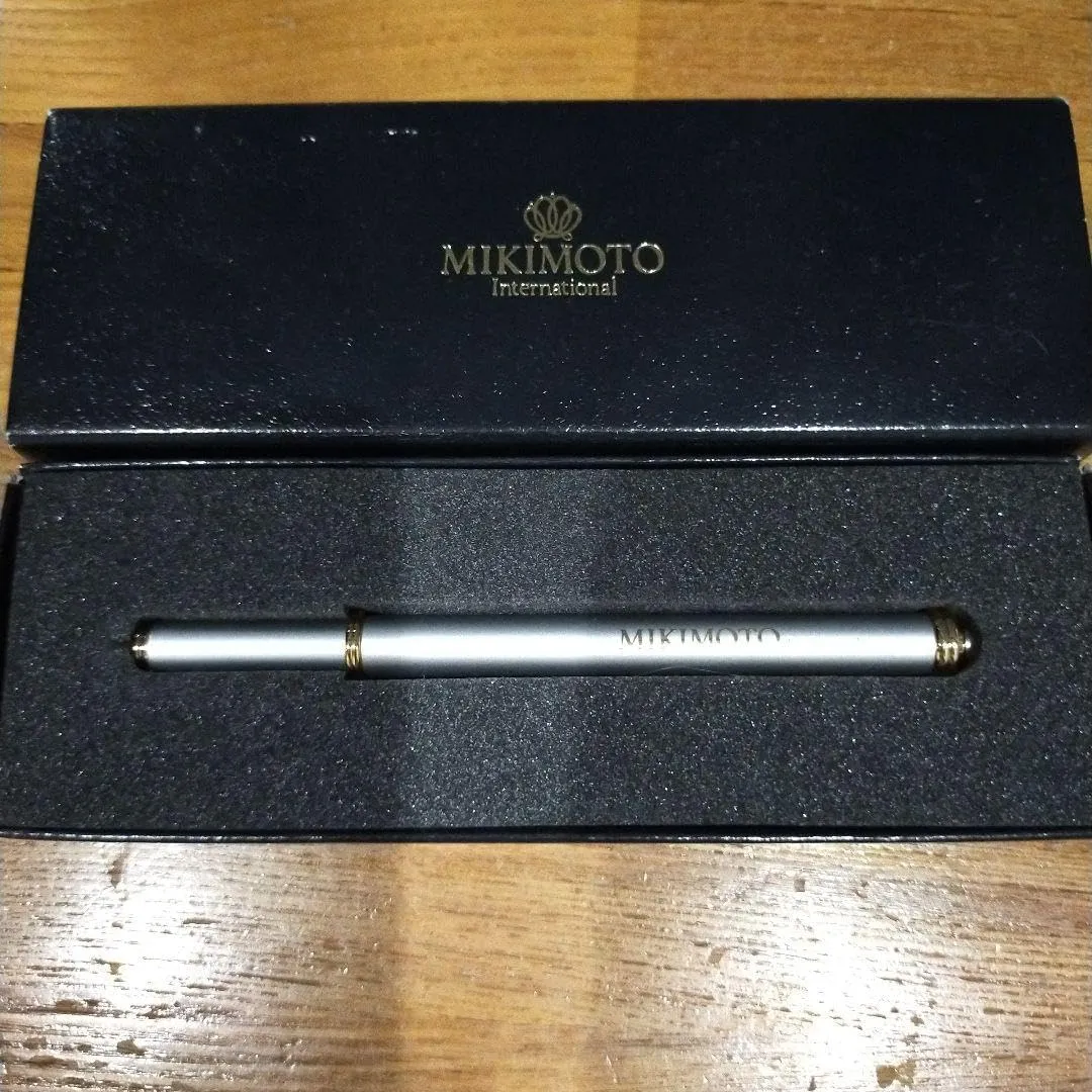 Mikimoto Pearl Fashion Ballpoint Pen