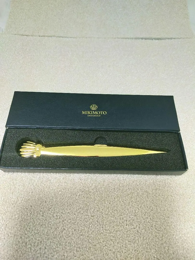 Mikimoto Products Paper Knife with Pearl Shell Shell