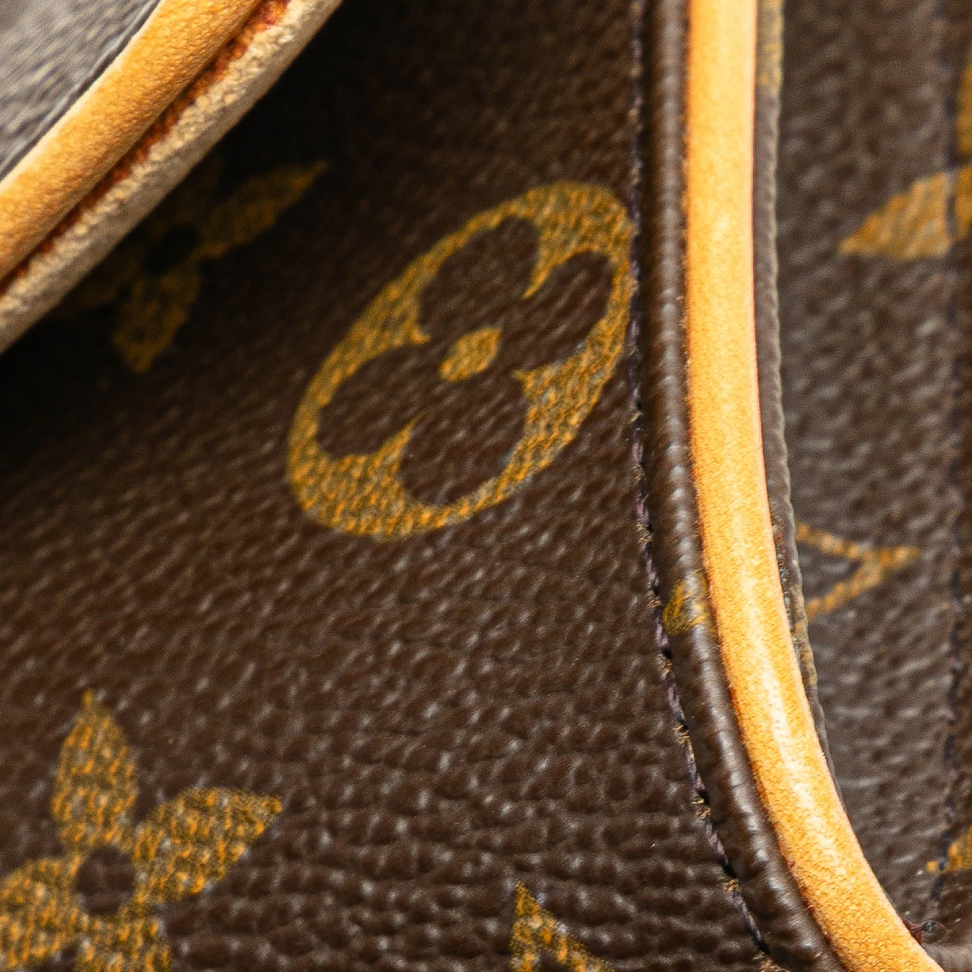 Monogram Pochette Twin PM