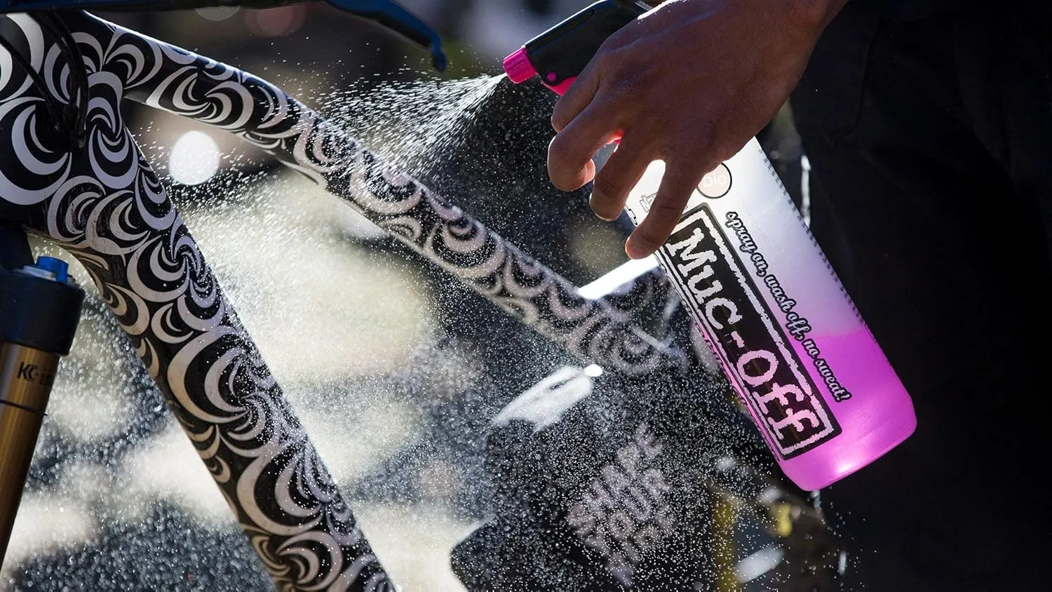 Muc-Off Bike Cleaner Concentrate, 5 Liter - Fast-Action, Biodegradable Nano Gel Refill - Mixes with Water to Make Up to 20 Liters of Bike Wash