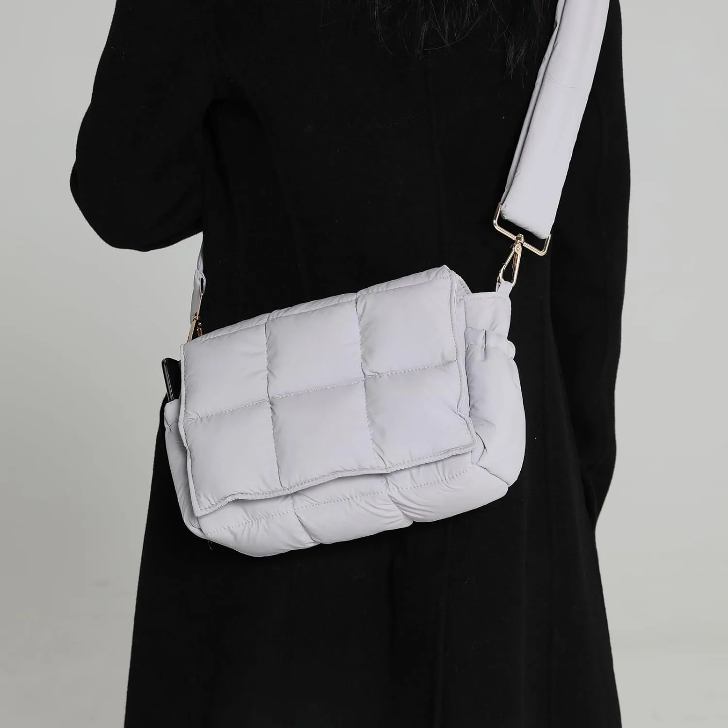 NAARIIAN Crossbody Bag for Women Quilted Puffer Purse Fashion Lightweight Travel Handbags Cute Small Shoulder Bag