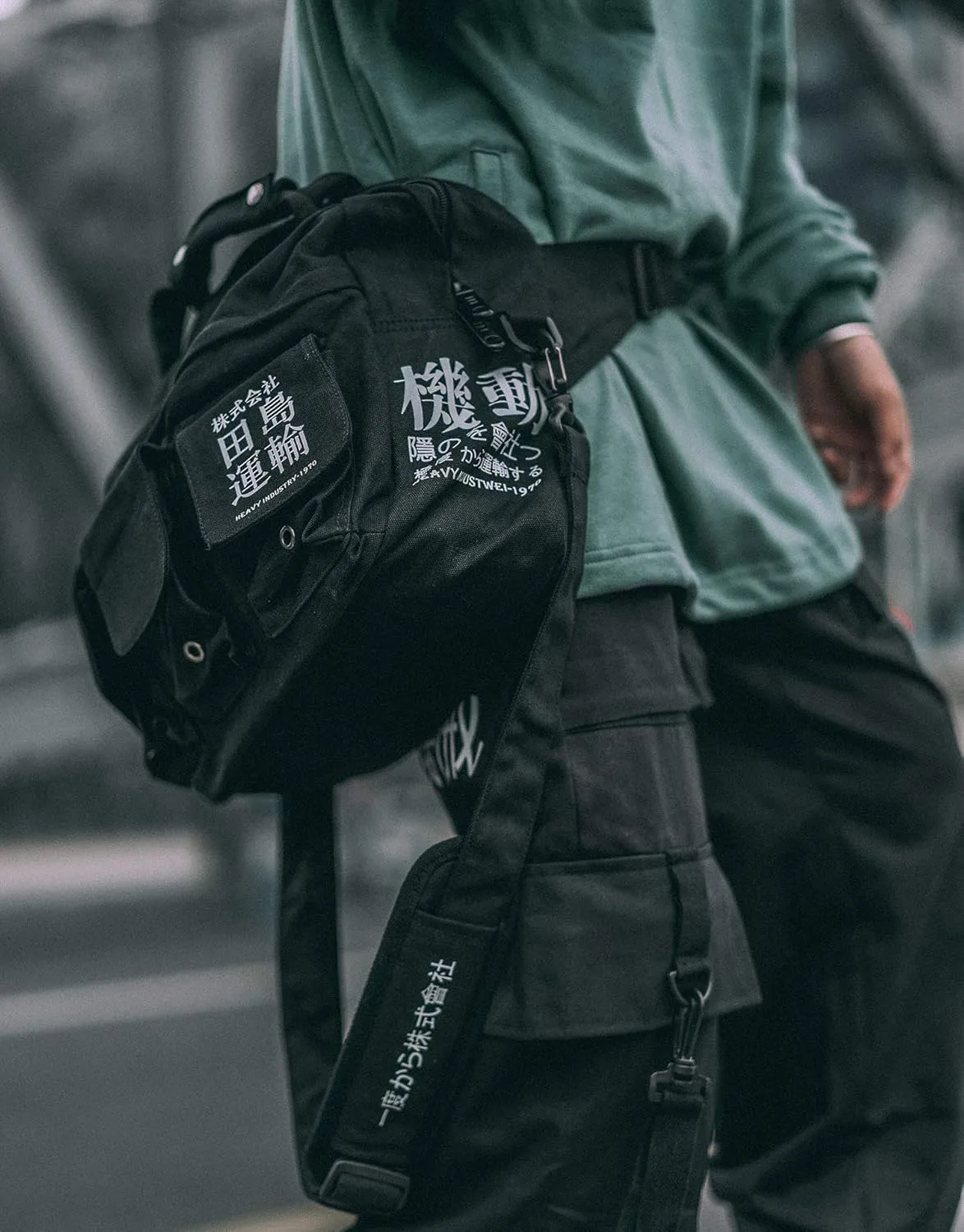Niepce Inc Crossbody Travel Casual Shoulder Unisex Anti Theft Techwear Streetwear Messenger Bag (Black)