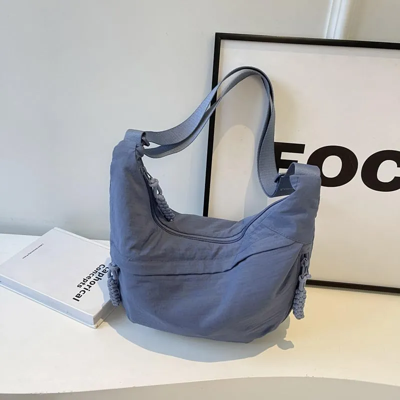 Nylon Crescent Crossbody Bag for Women Shoulder Tote Handbag Casual Sling Bag Dumpling Purse Bag for Outdoor Travel