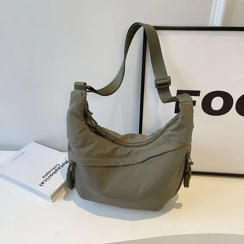 Nylon Crescent Crossbody Bag for Women Shoulder Tote Handbag Casual Sling Bag Dumpling Purse Bag for Outdoor Travel