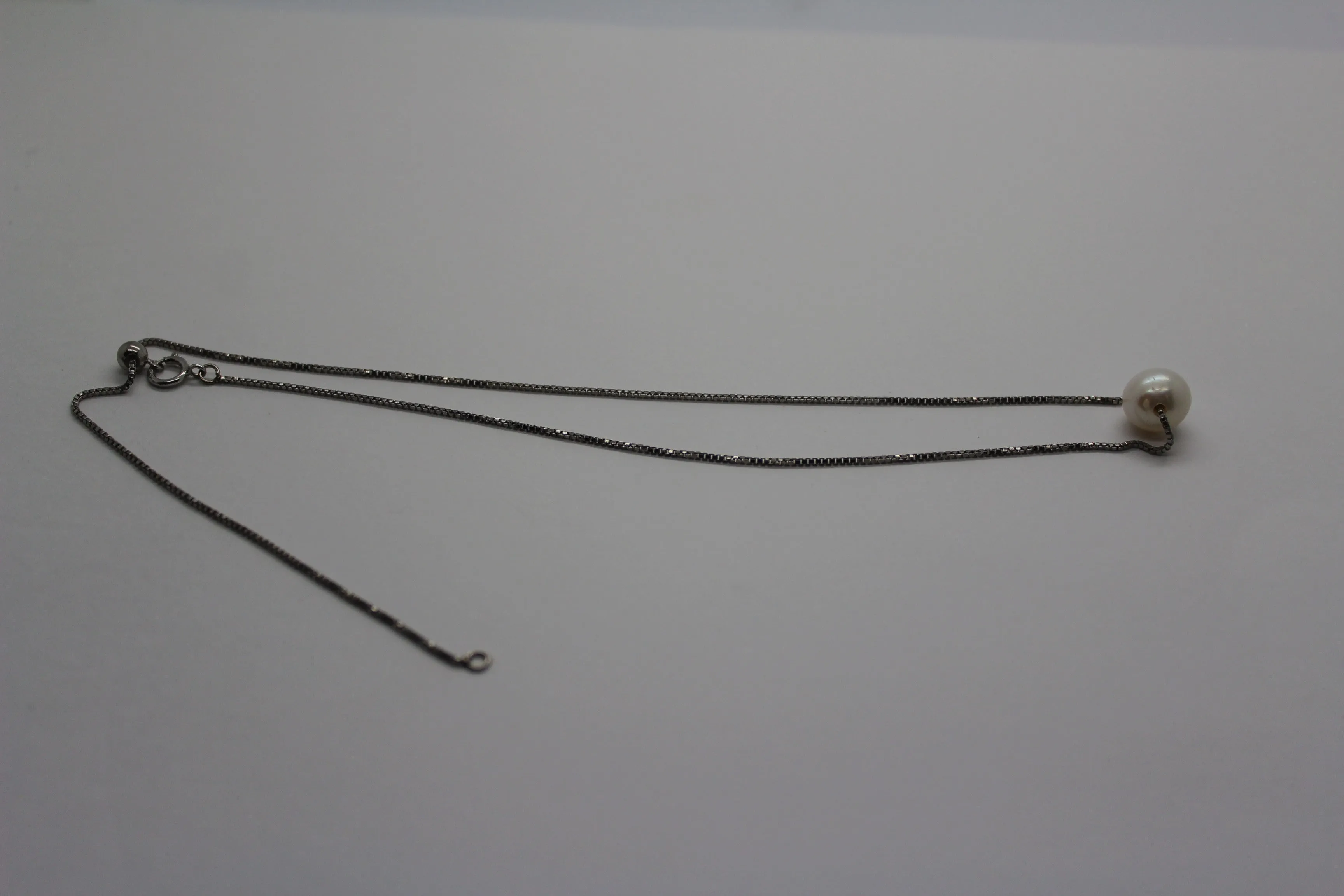 Pearl on Sterling Silver Adjustable sliding Chain WS1