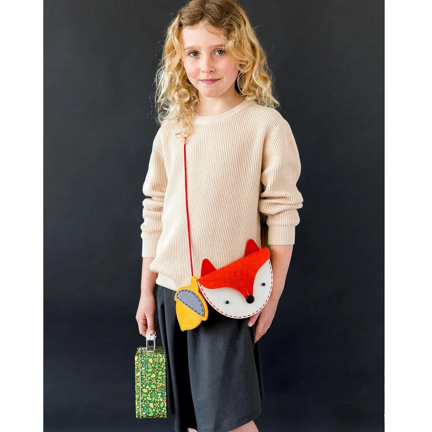 Petit Collage DIY Woodland Fox Felt Bag, Crossbody Bag for Kids with Matching Acorn Zipper Purse for Kids – DIY Crafts Sewing Kit– Makes a Great Gift Idea for Ages 6 