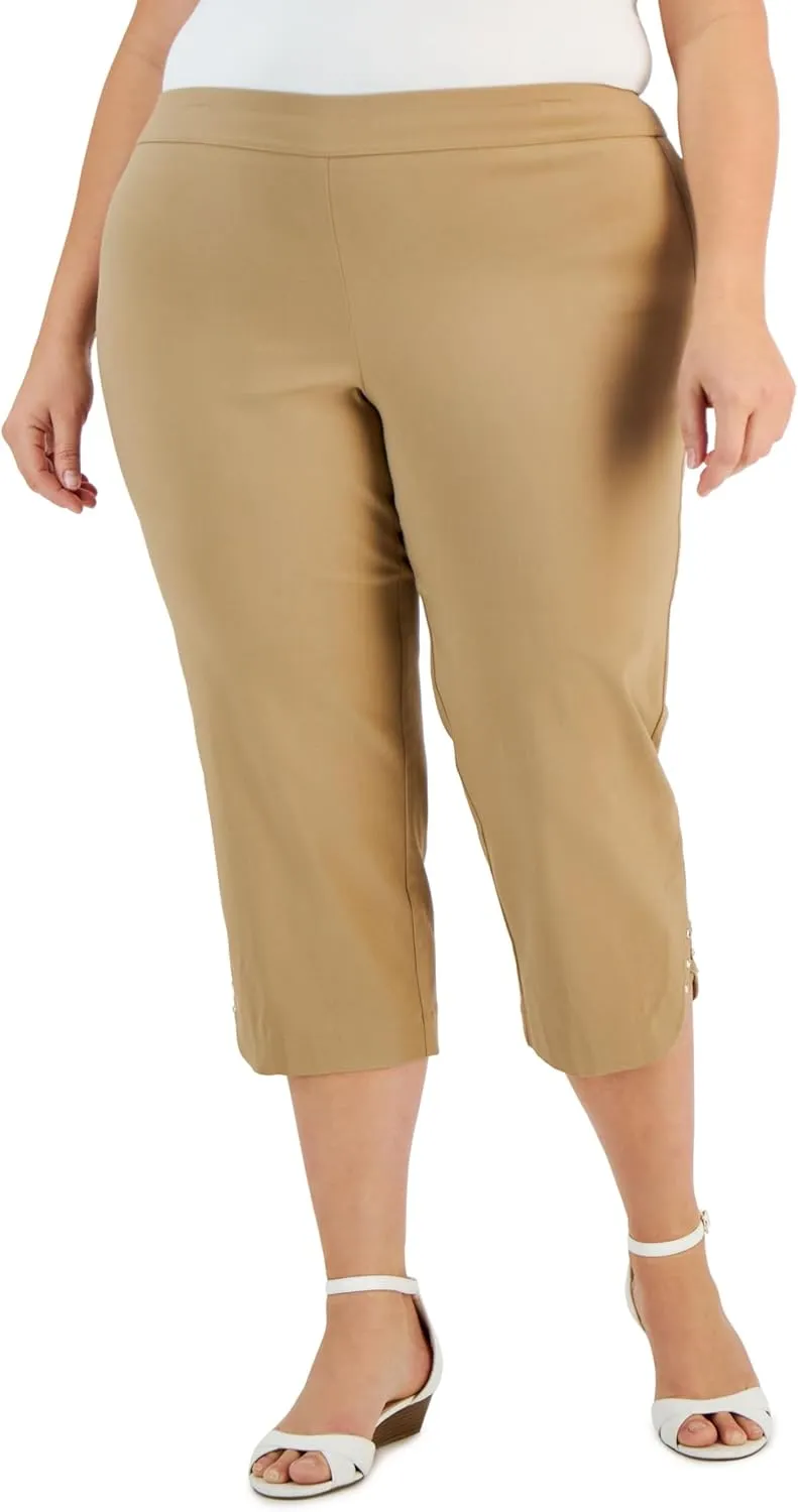Plus Size Lattice-Hem Capri Pants New Fawn 1X