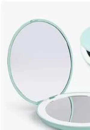 Portable Cosmetic Mirror
