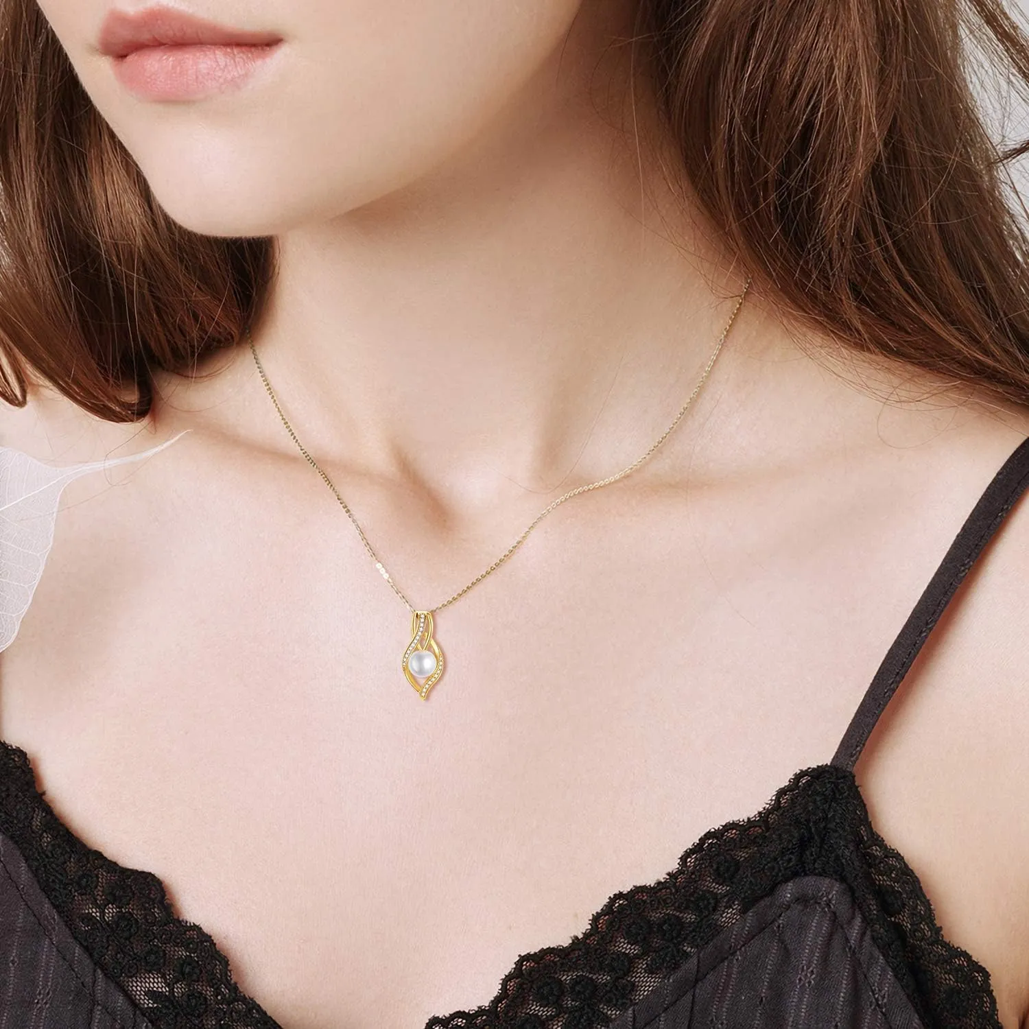SISGEM Solid 14K Gold Pearl Necklace for Women Freshwater Cultured Pearl Pendant Necklace with Moissanite Dainty Jewelry Anniversary for Wife, Mom, 16''-18''