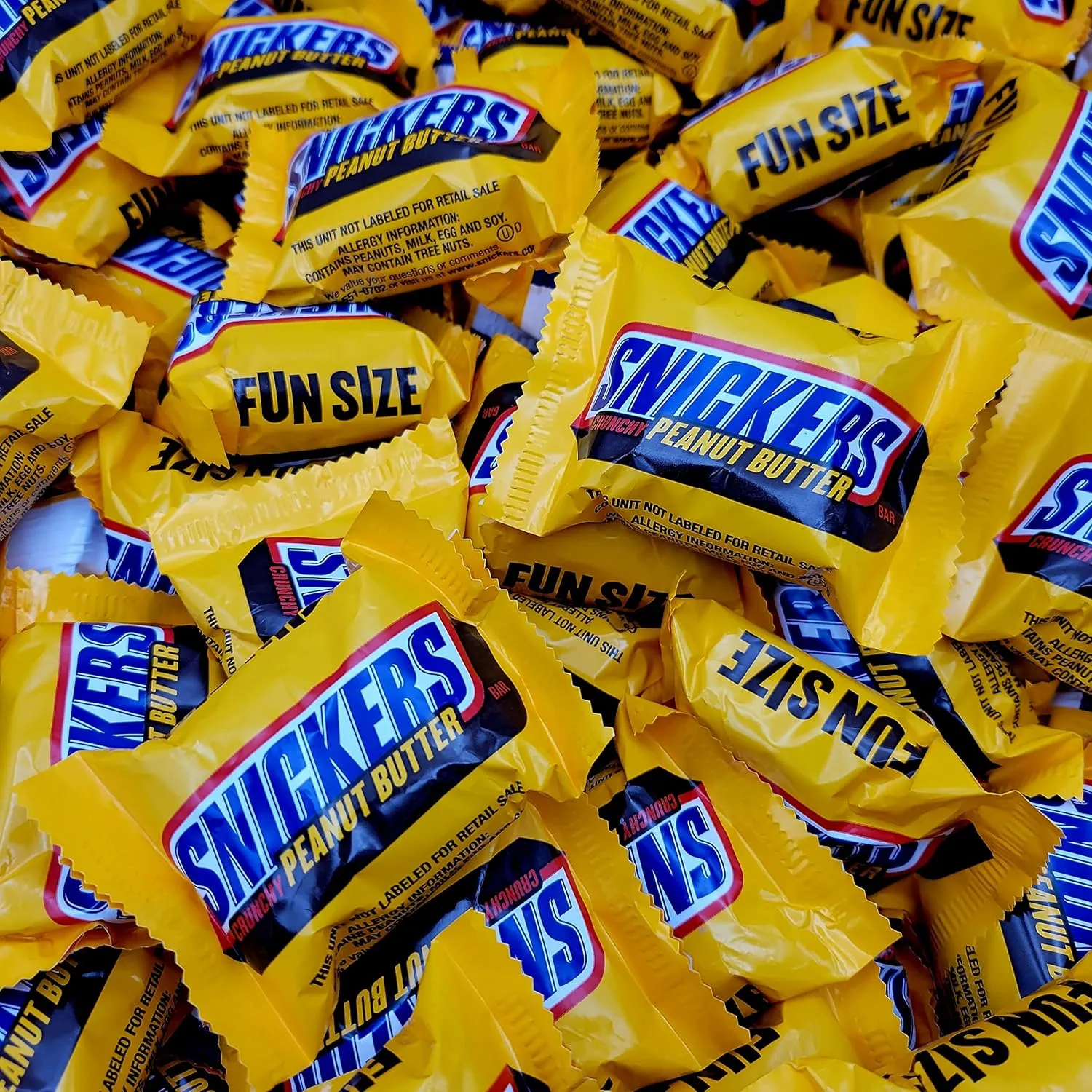 Snickers Crunchy Peanut Butter Squared Fun Size Candy Bars – Fun Size Bulk Peanut Butter Snickers – Individually Wrapped Fun Pack (1 Pound (Pack of 1))