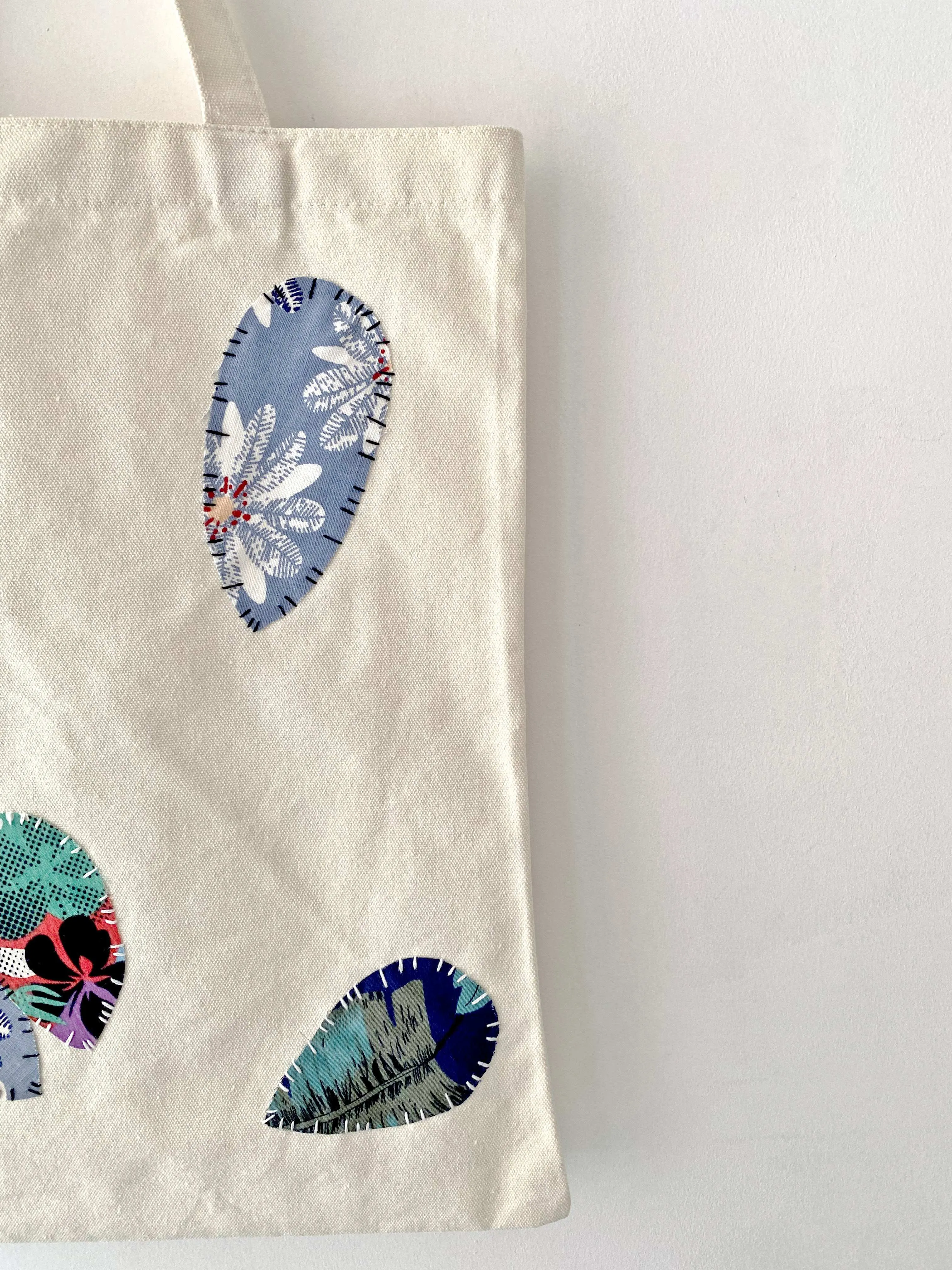 Spacious Eco Shoulder Tote