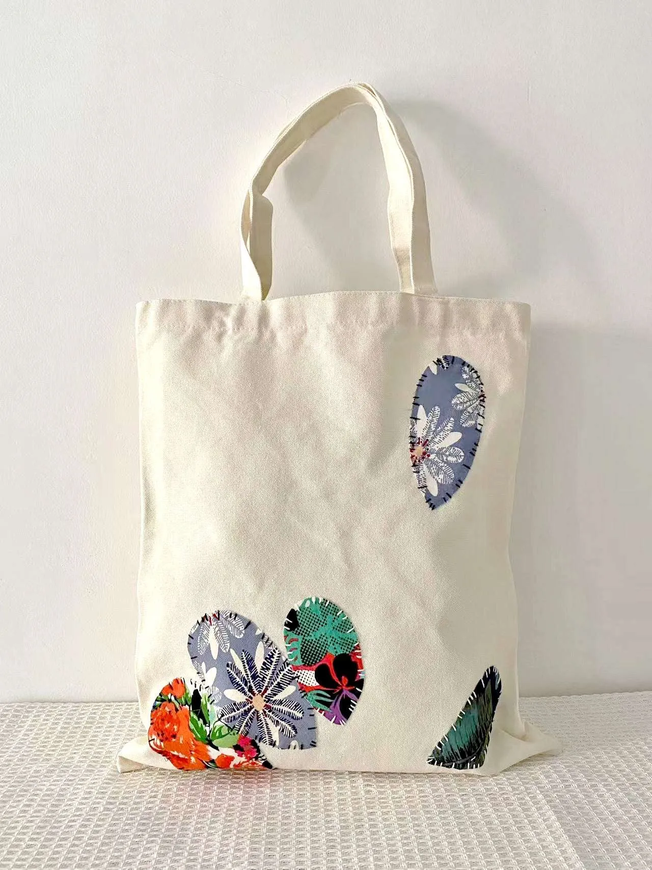 Spacious Eco Shoulder Tote